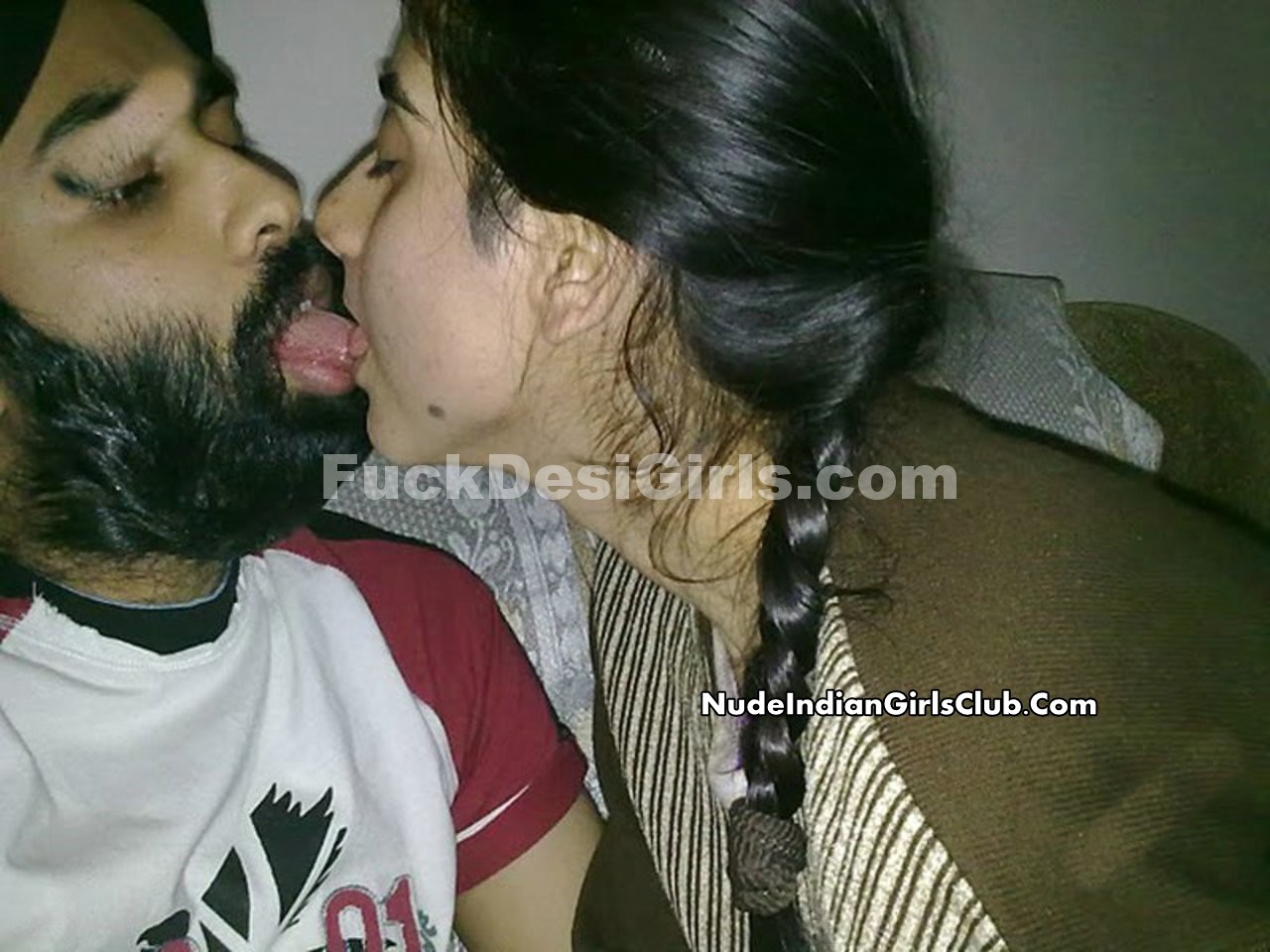 punjab girls picture sex and kiss sex gallerie